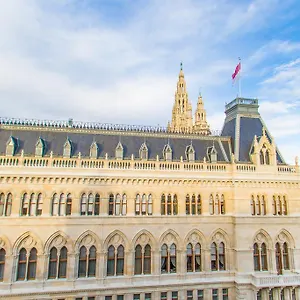Apartament Deluxe With 3 - Bartensteingasse 16, Wiedeń